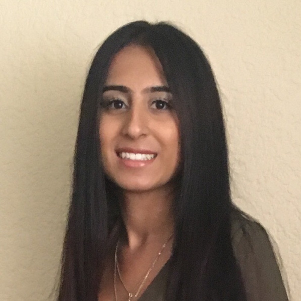 Meet your Posher, Aysha